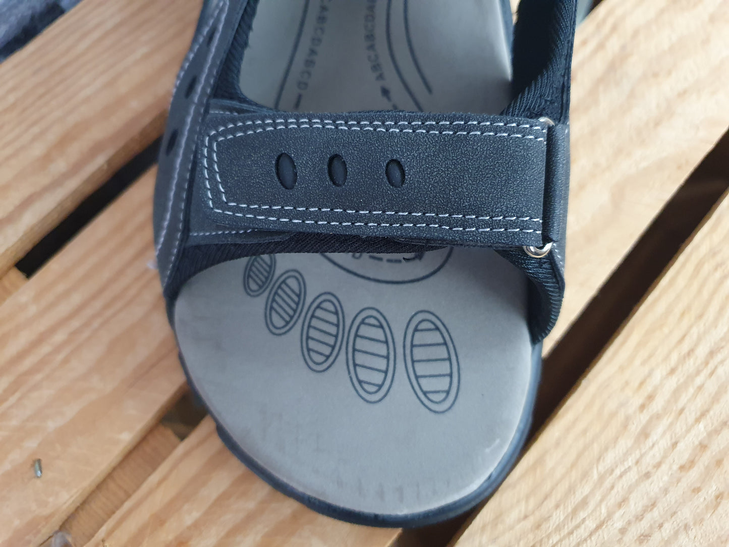 Magnus Herren Sandalen PU Sohle Grau Klett