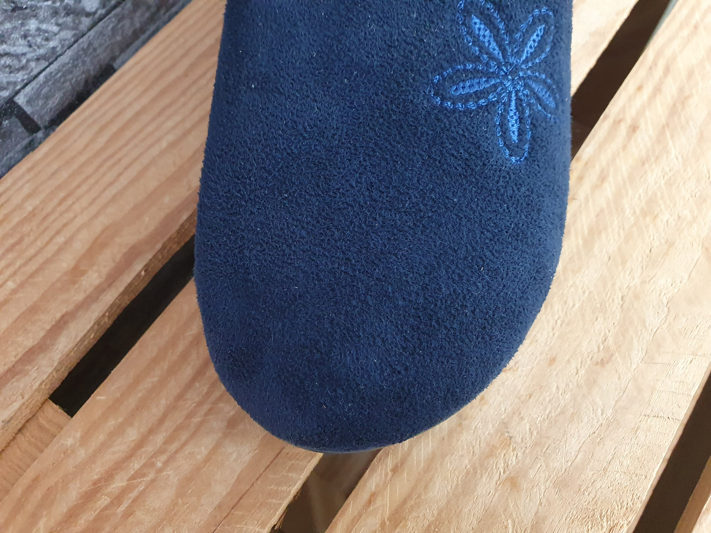 Damen Scandi Hauschuhe TR Plüschstoff Blau