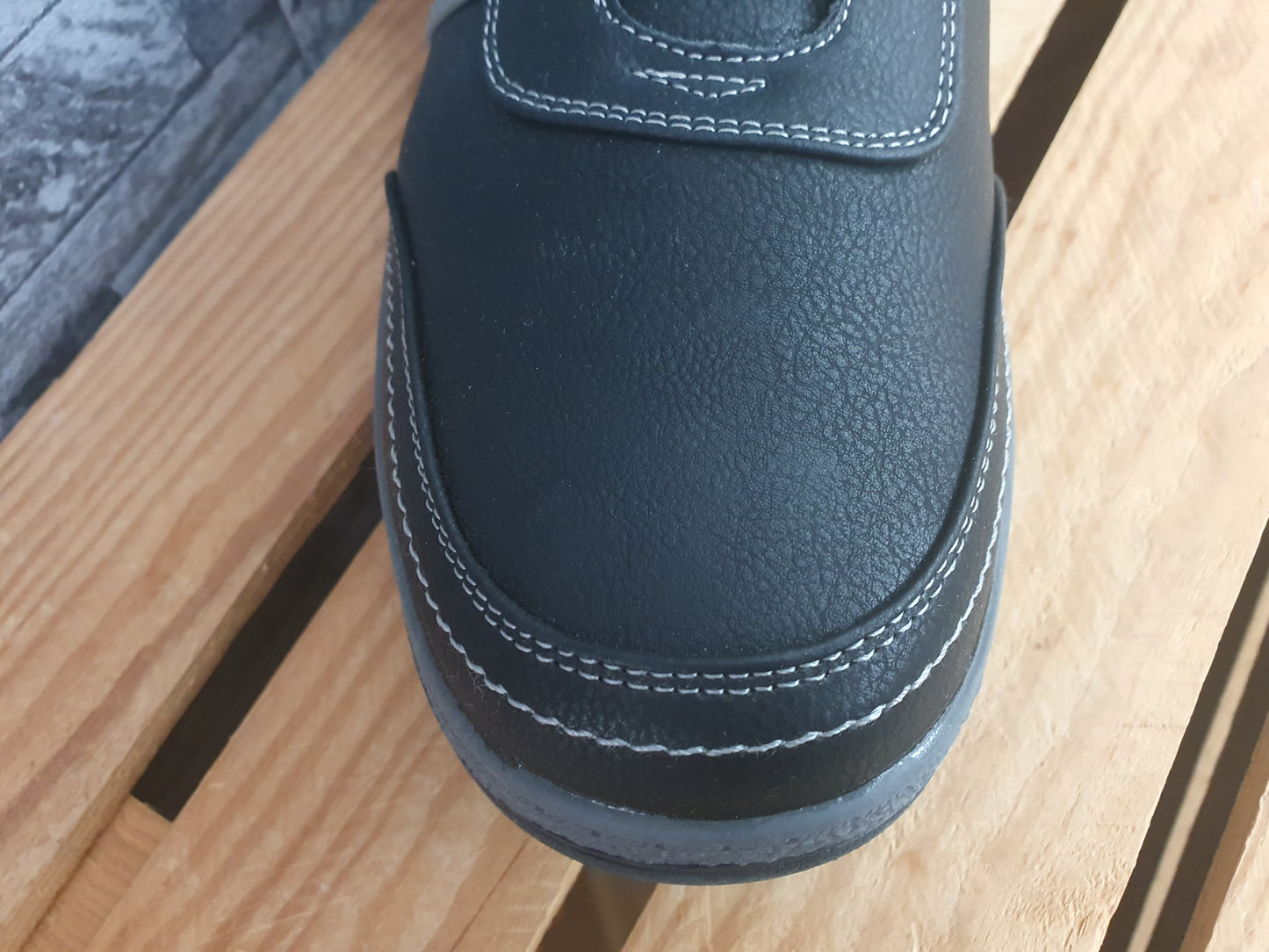 Magnus Herren Halbschuhe Gummisohle 1x Klett Schwarz Schuhe Gr. 42,44