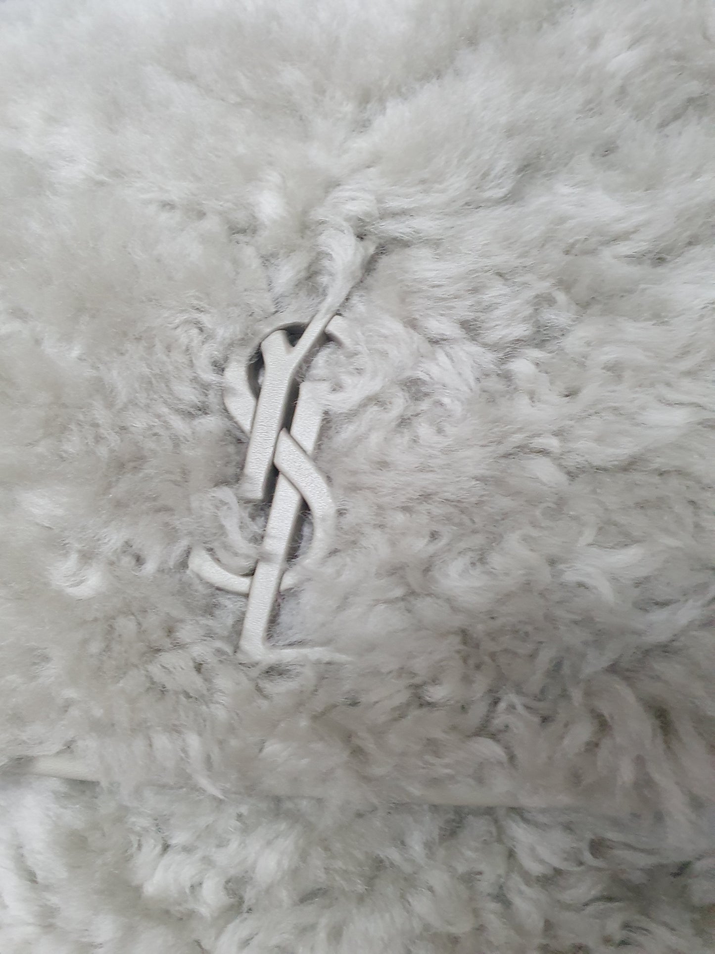 NEU! Original Saint Laurent  YSL  Niki Medium Schultertasche Hobo Bag Shearling NP 2950