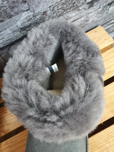UGG Boots Bailey Button Bling Grau Lammfell