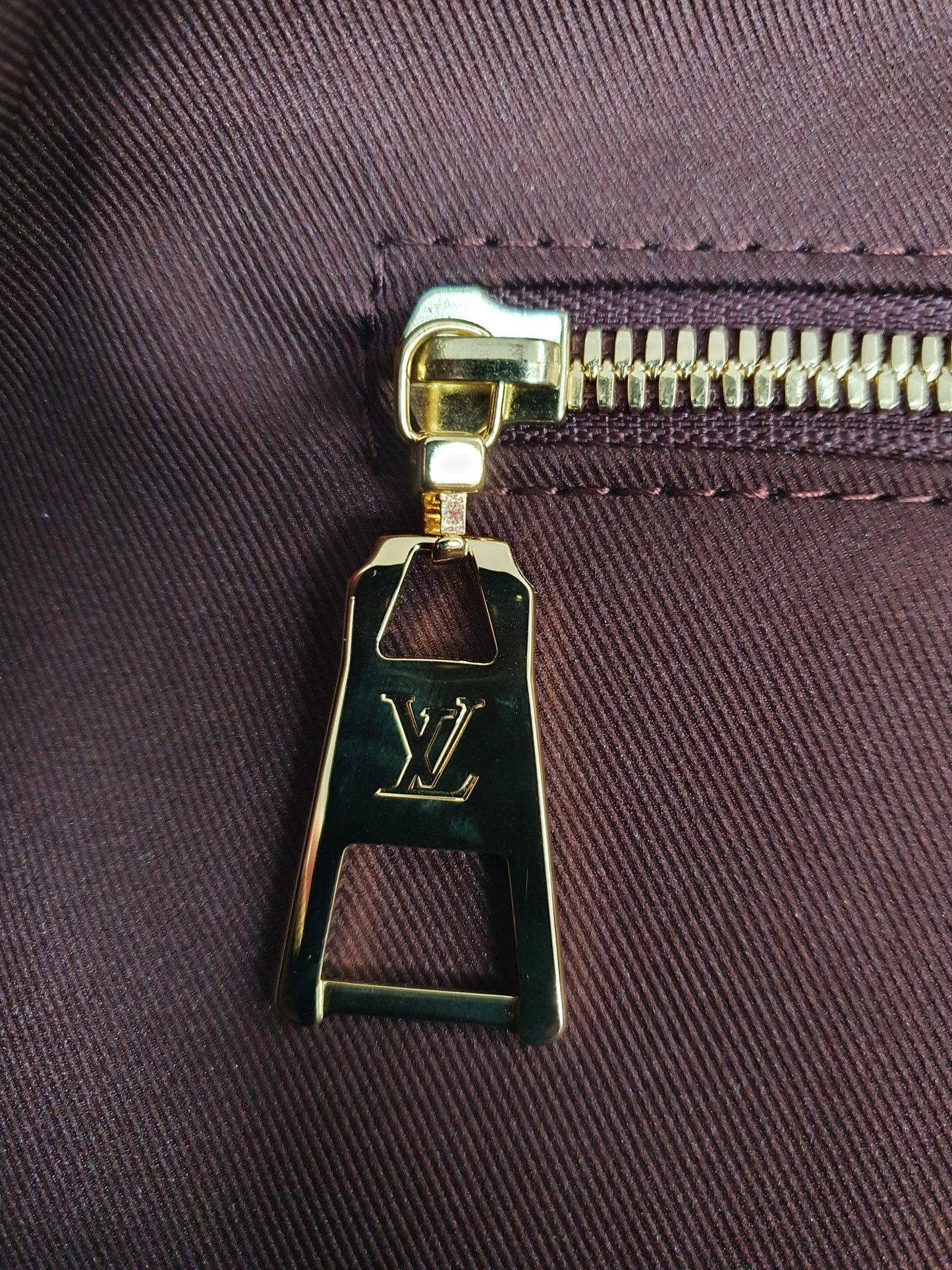Original Louis Vuitton Travel Bag Schultertasche Monogram Empreinte Leder Schwarz