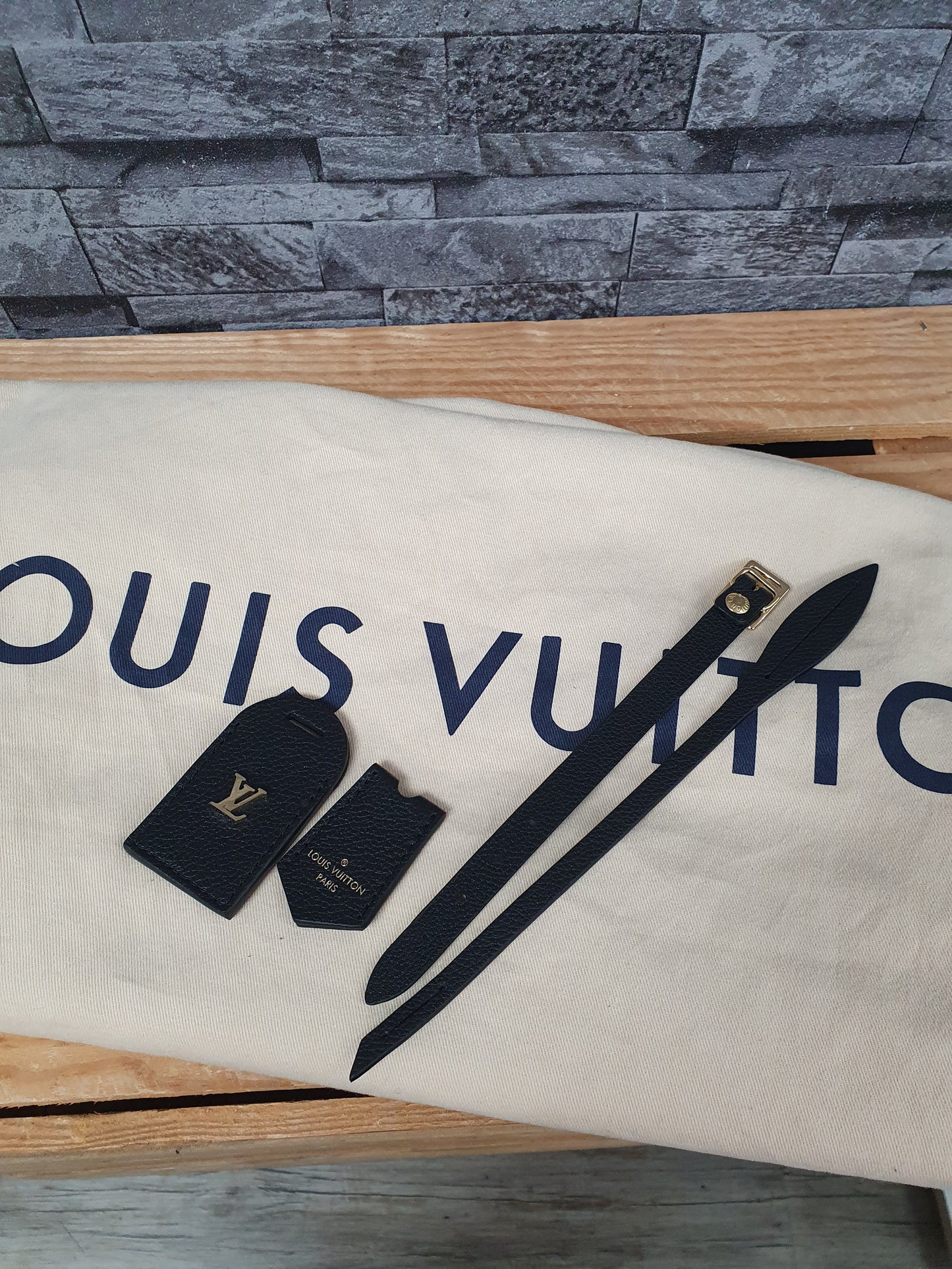 NEU! Original Louis Vuitton Travel Tasche Giant Reisetasche Empreinte Leder Schwarz