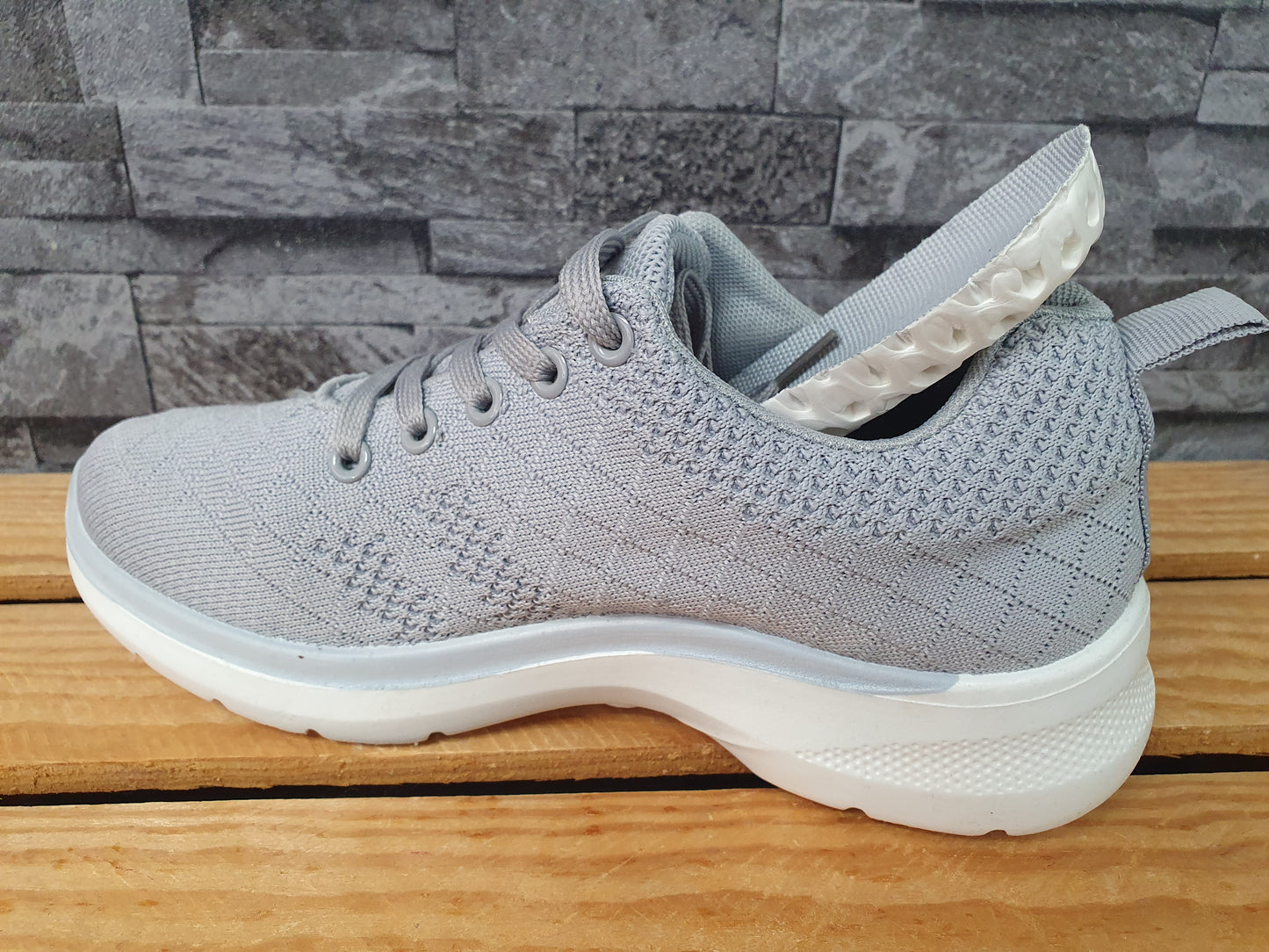 Damen Sneaker Weiß  &  Grau Freizeitschuhe