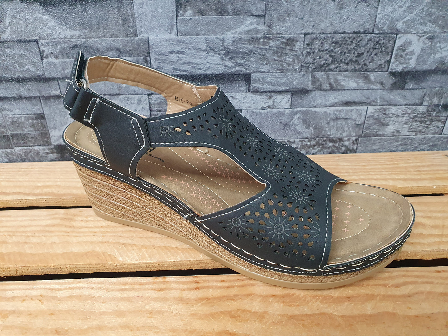 Damen Sandalen Sandalette Schuhe Schwarz Weiß Klett