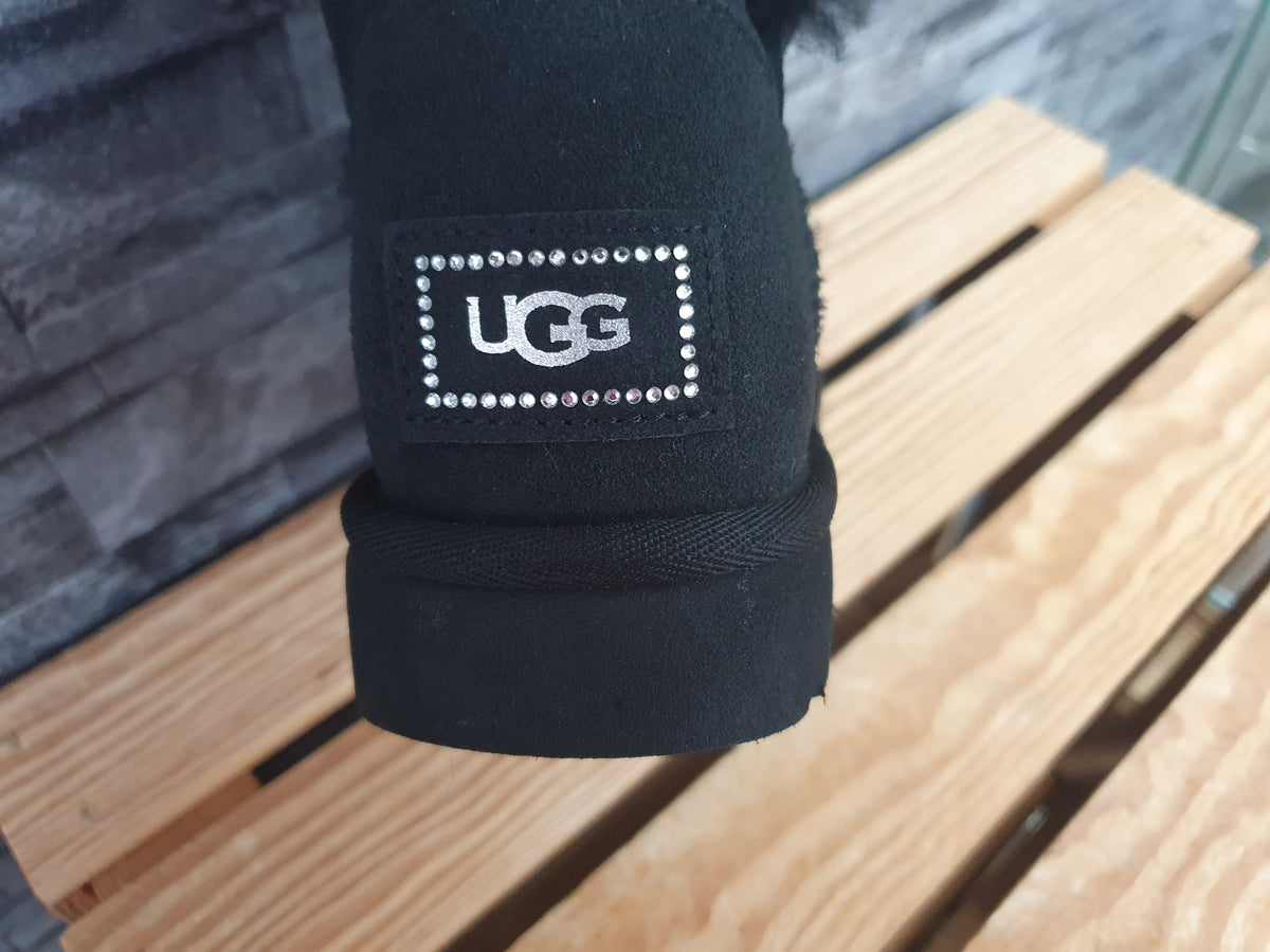 NEU! Original UGG Boots Bailey Button Bling Schwarz Gr.38 Lammfell Wildleder